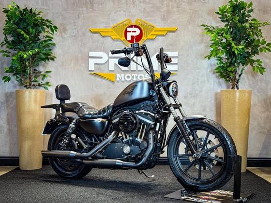 HARLEY-DAVIDSON SPORTSTER XL 883N IRON 